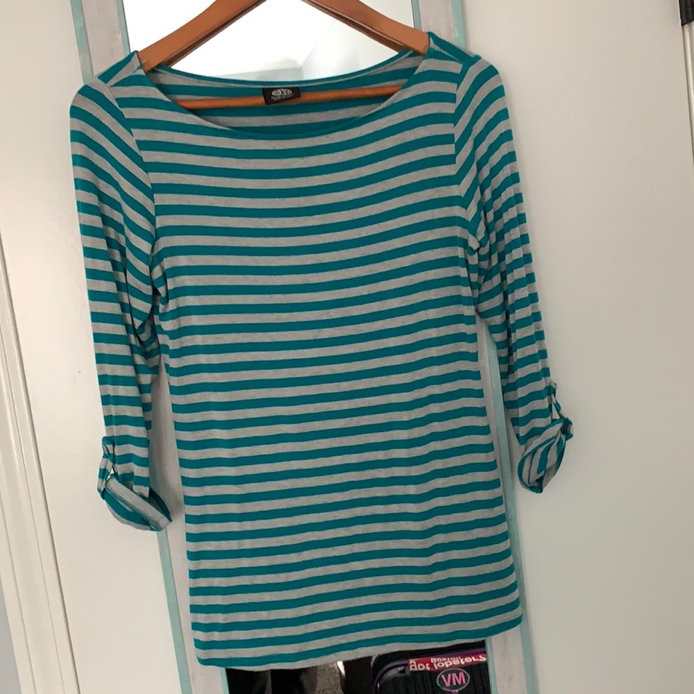 Bobeau 3/4 sleeve striped t shirt size medium